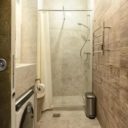 Appartement Galileo Balcony By Station Milan